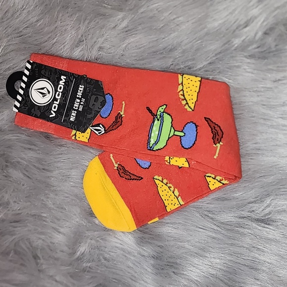 Volcom Socks - Picture 1 of 5